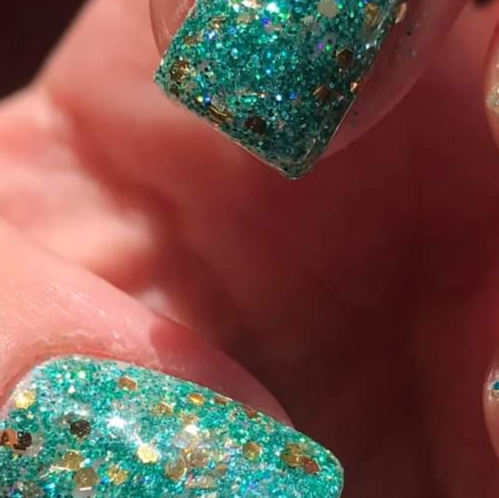 Sparkle & Co 1 oz Nail Dip Powder dp. 129 Jasmine's Glass Slippers